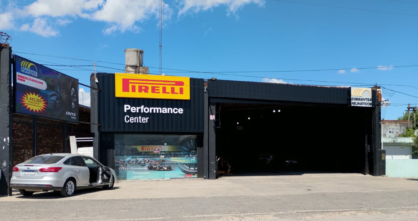 Corrientes Neumáticos · Pirelli Performance Center